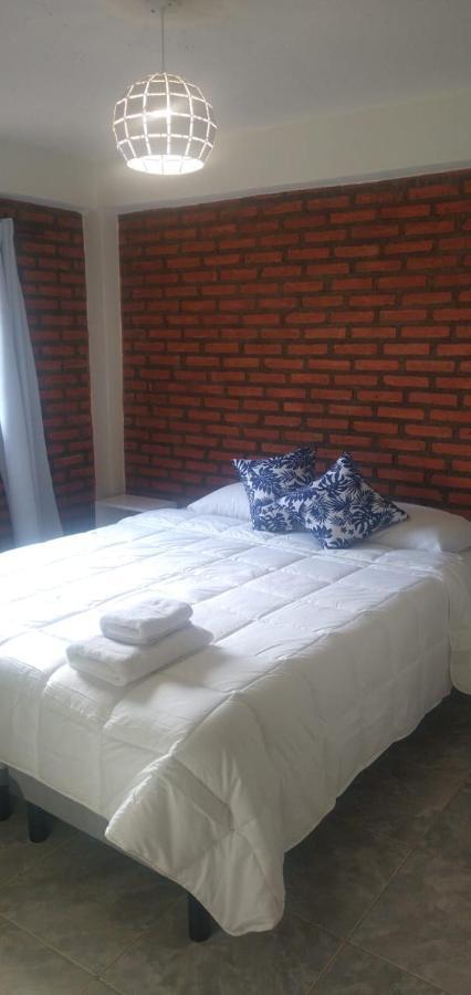 Departamentos Centro El Calafate Appartement Buitenkant foto